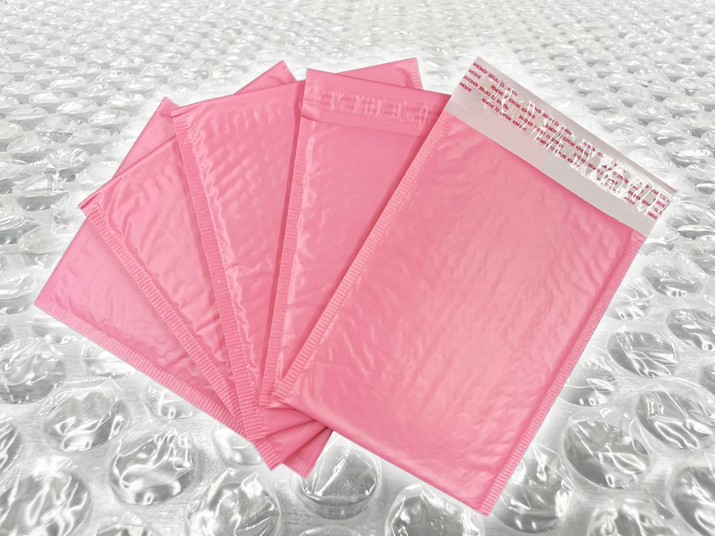 Pink Bubble Wrap Pouches 4 x 3.5, Pack of 25 Sturdy Self Seal Bubble  Pouches, Cushioning and Water-Resistant PE Anti Static Bubble Wrap Bags for